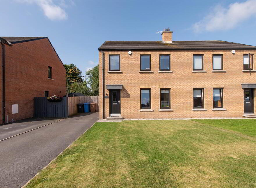 19 Rocksfield View, Crossgar, BT30 9GG