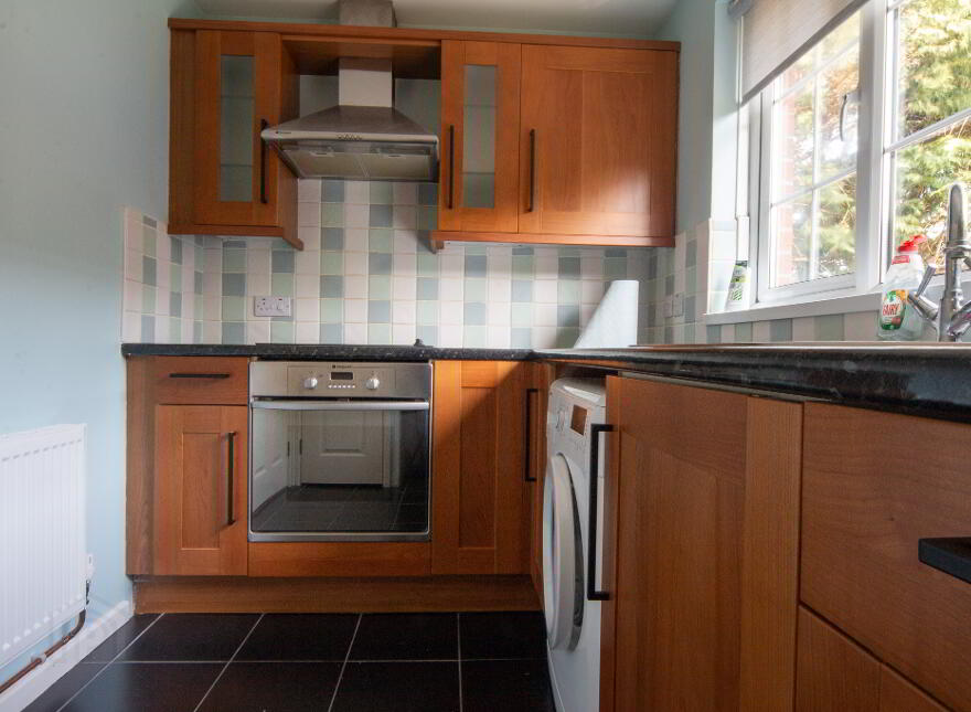 31b Dundonald Heights, Belfast, BT16 1XL