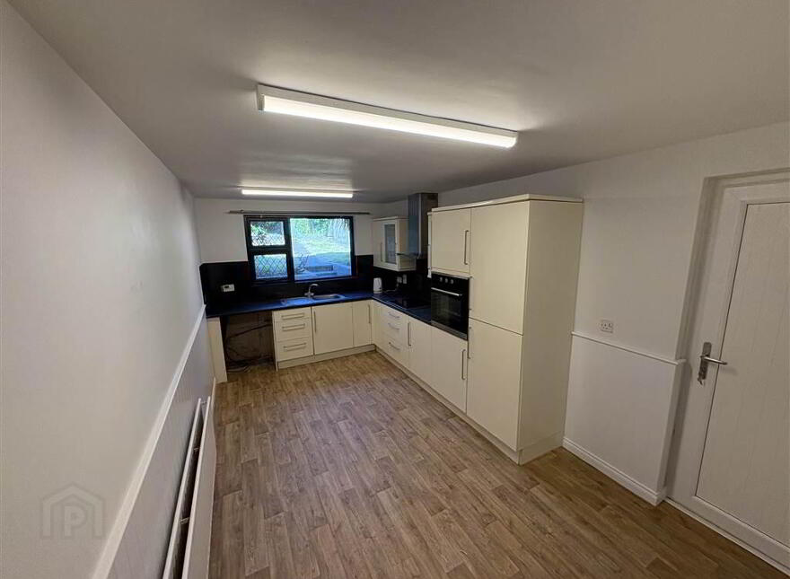 28 O'Neill Avenue, Newry, BT34 2DU