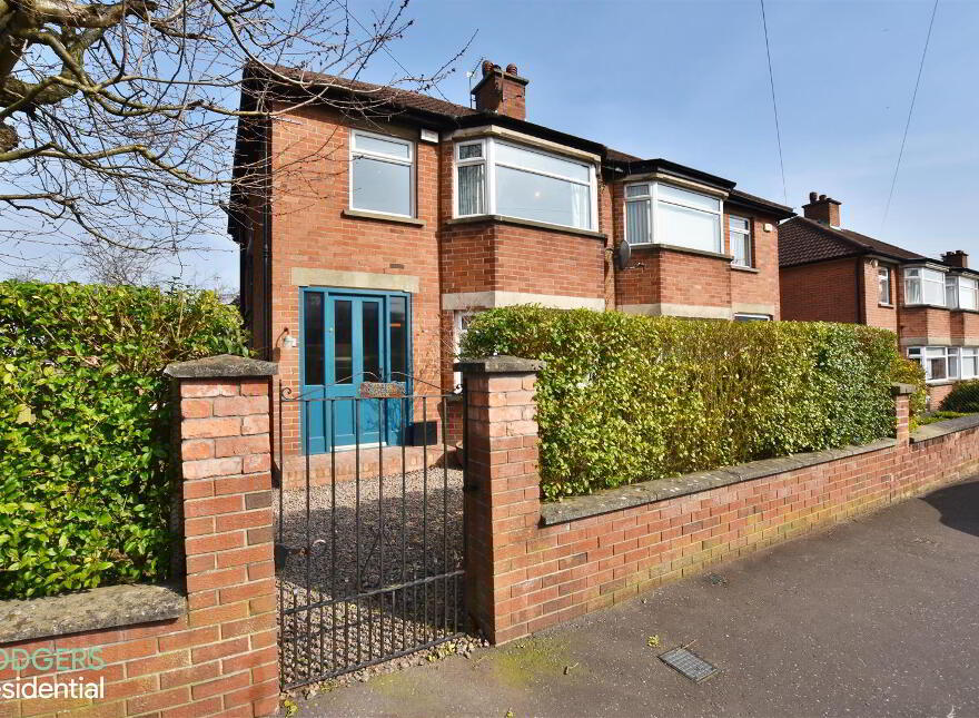 52 Cricklewood Park, Belfast, BT9 5GW photo