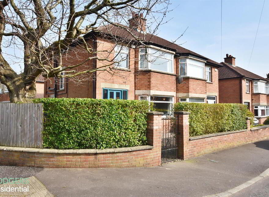 52 Cricklewood Park, Belfast, BT9 5GW