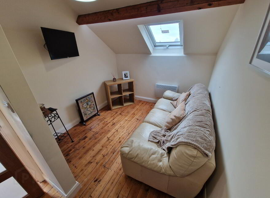 The Flat, 199 Ahoghill Road, Randalstown, BT41 3EY