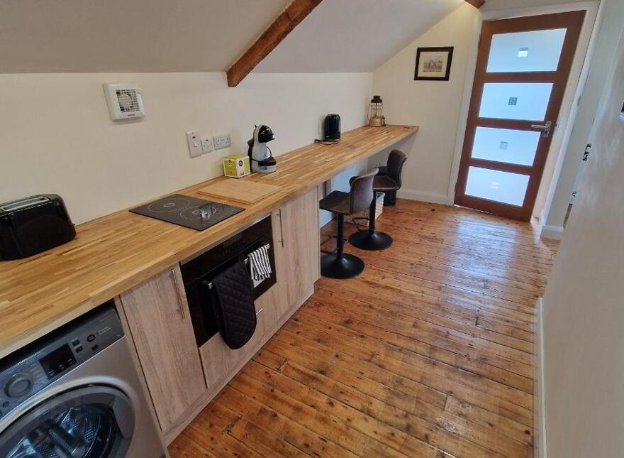 The Flat, 199 Ahoghill Road, Randalstown, BT41 3EY