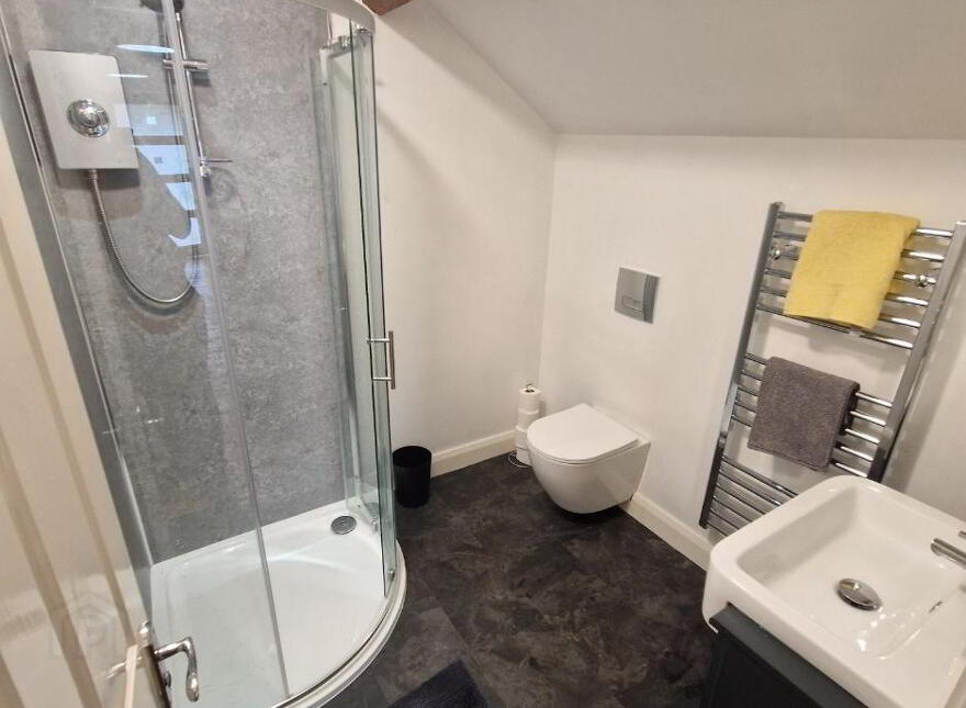 The Flat, 199 Ahoghill Road, Randalstown, BT41 3EY