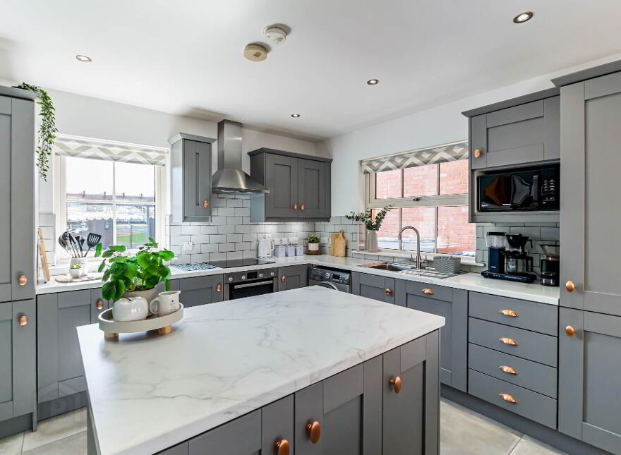 2 Ballantine Walk, Lisburn, BT27 5FW