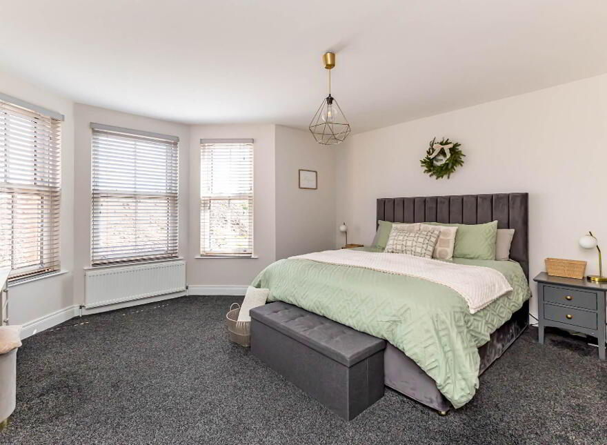 2 Ballantine Walk, Lisburn, BT27 5FW