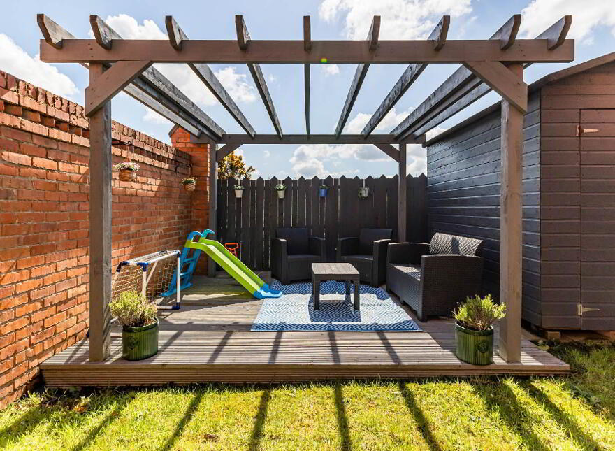 2 Ballantine Walk, Lisburn, BT27 5FW