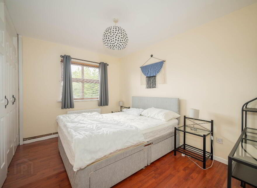 36 Salisbury Street, Dublin Road, Belfast, BT7 1AH