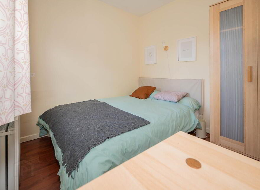 36 Salisbury Street, Dublin Road, Belfast, BT7 1AH
