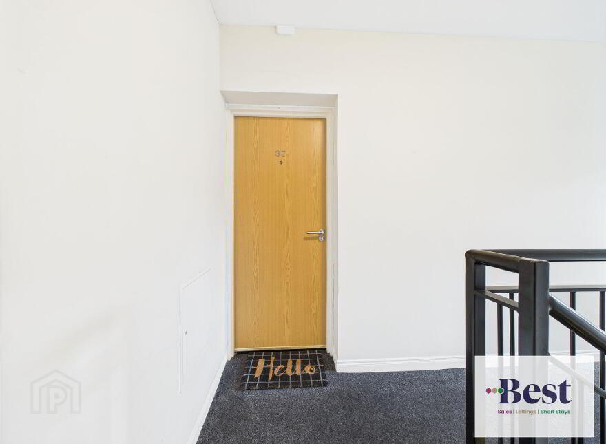 37 Corran Mews, Larne, BT40 1FH