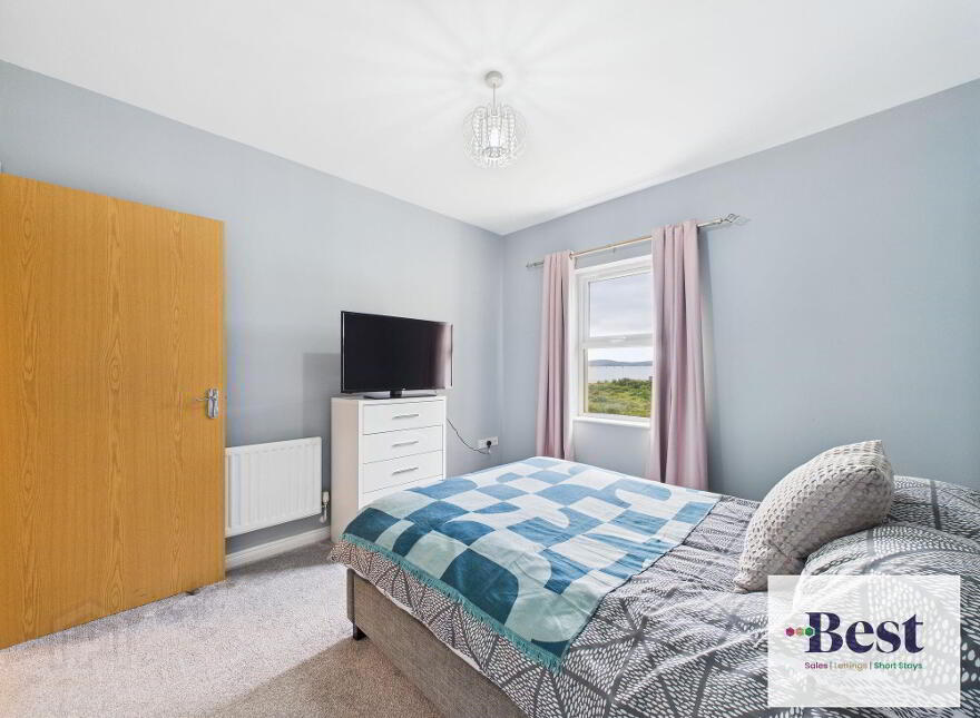 37 Corran Mews, Larne, BT40 1FH