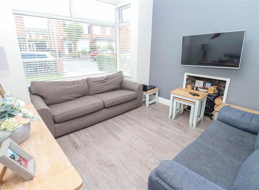 3 Trigo Parade, Castlereagh, Belfast, BT6 9GA