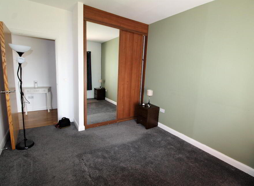 25 Woodbrook Avenue, Lisburn, BT28 2ZG