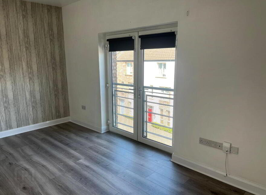 25 Woodbrook Avenue, Lisburn, BT28 2ZG