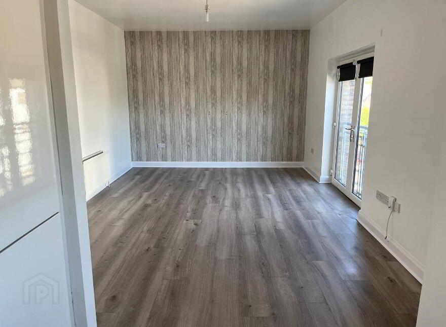 25 Woodbrook Avenue, Lisburn, BT28 2ZG