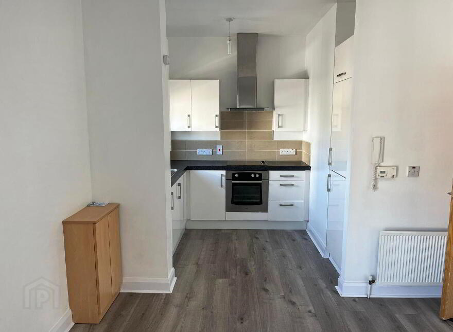 25 Woodbrook Avenue, Lisburn, BT28 2ZG