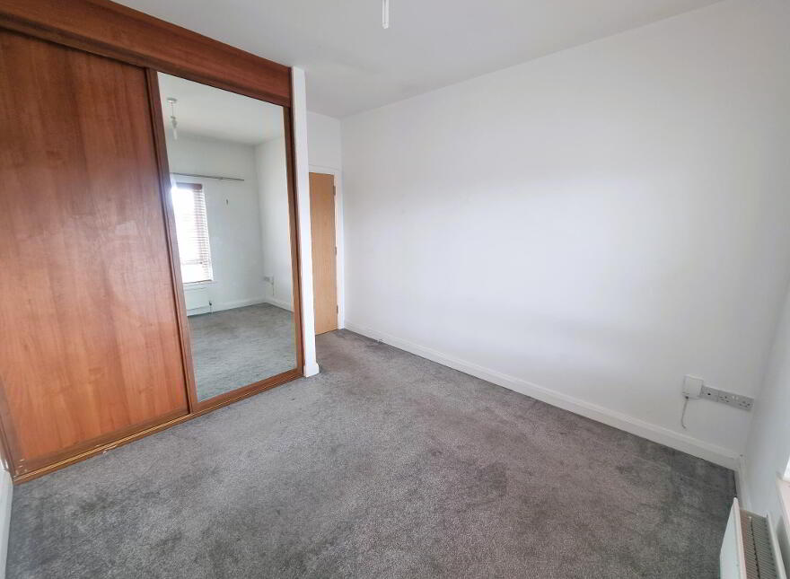 25 Woodbrook Avenue, Lisburn, BT28 2ZG