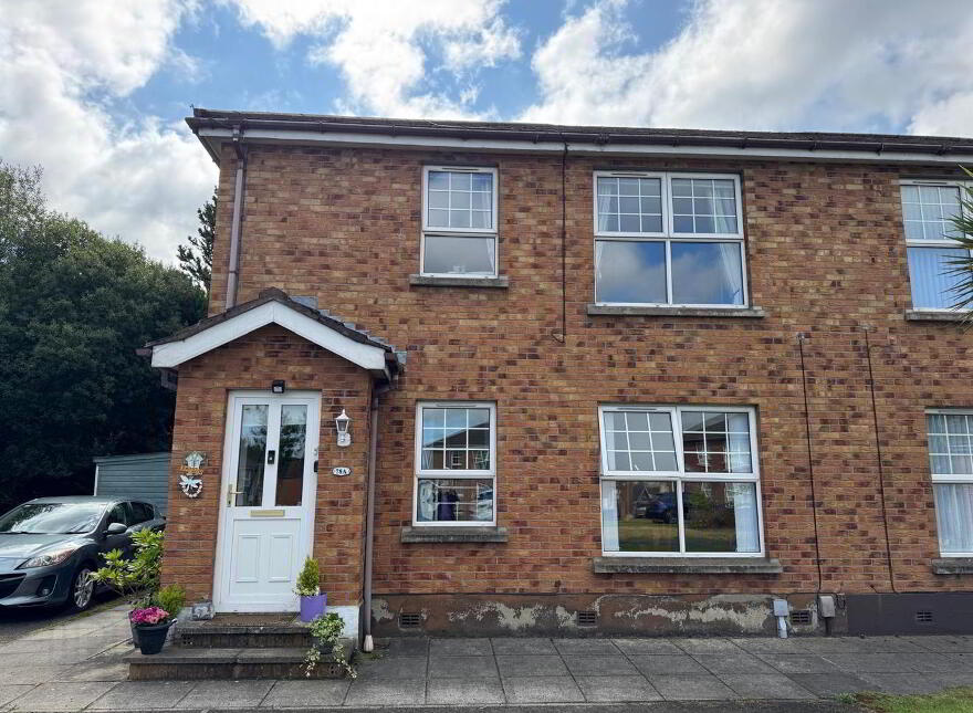 78a Rossdale, L'Derry, BT47 5RD photo