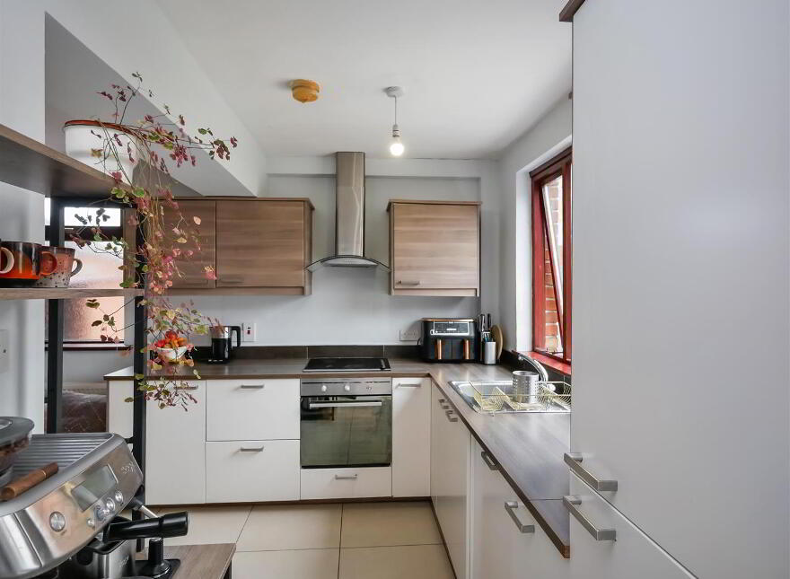 38 Wynchurch Road, Rosetta, Belfast, BT6 0JH