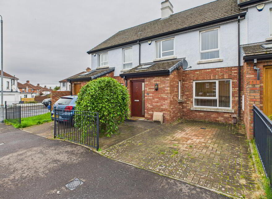 10 Glensharragh Park, Belfast, BT6 9PB