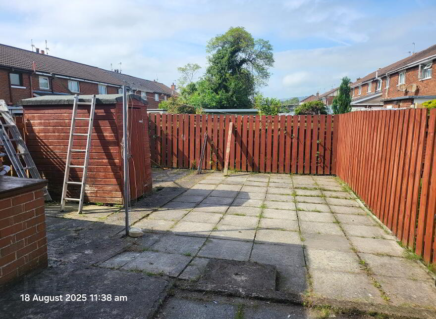 92 Victoria Road, Carrickfergus, BT38 7JL