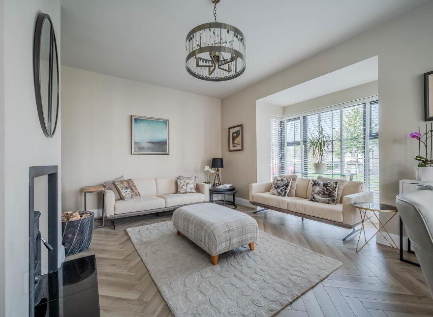 10 Bracken Hill Square, Belfast, BT8 6ZW
