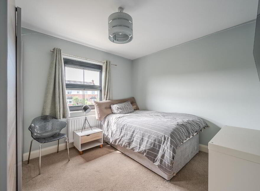 10 Bracken Hill Square, Belfast, BT8 6ZW