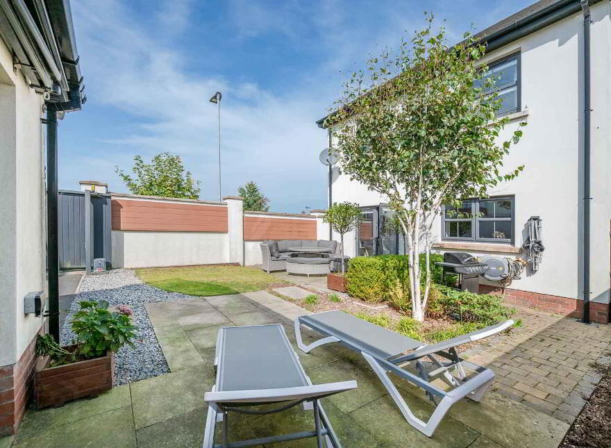 10 Bracken Hill Square, Belfast, BT8 6ZW