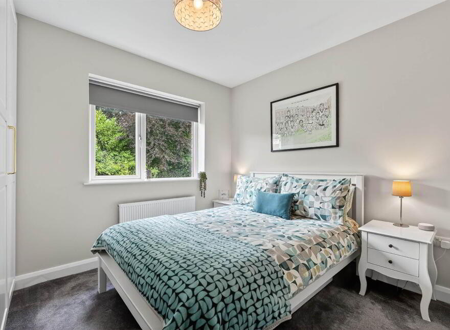 2b The Green, Dunmurry, Belfast, BT17 0EH