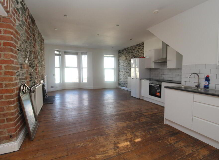 37b Southwell Road, Bangor, BT20 3AQ