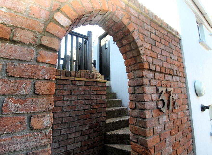 37b Southwell Road, Bangor, BT20 3AQ