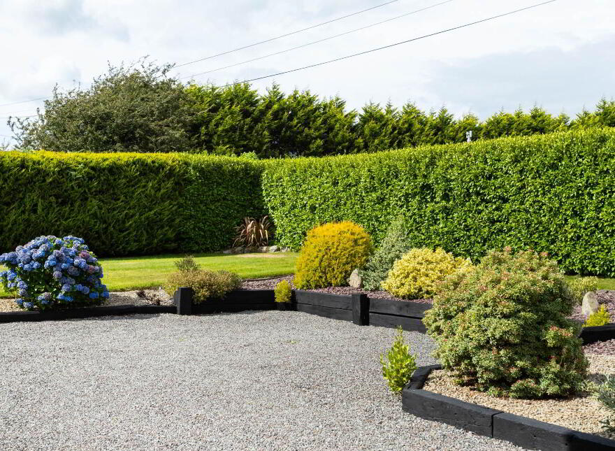 Radharc, Rossmore, P85YH39