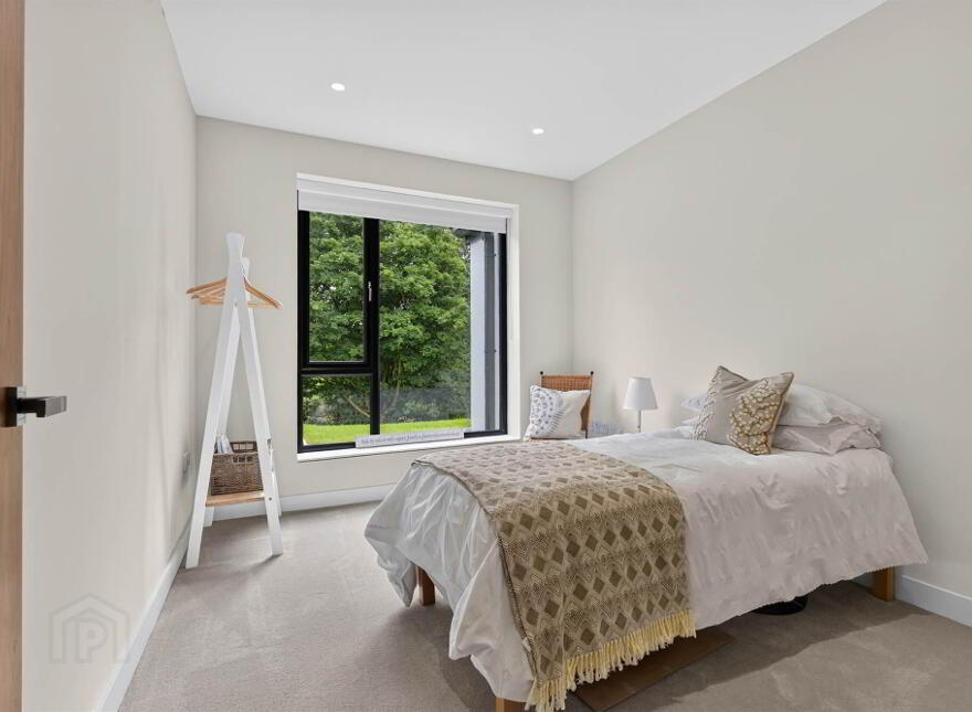 Tall Trees, 8 Ballynahatty Road, Belfast, BT8 8LE