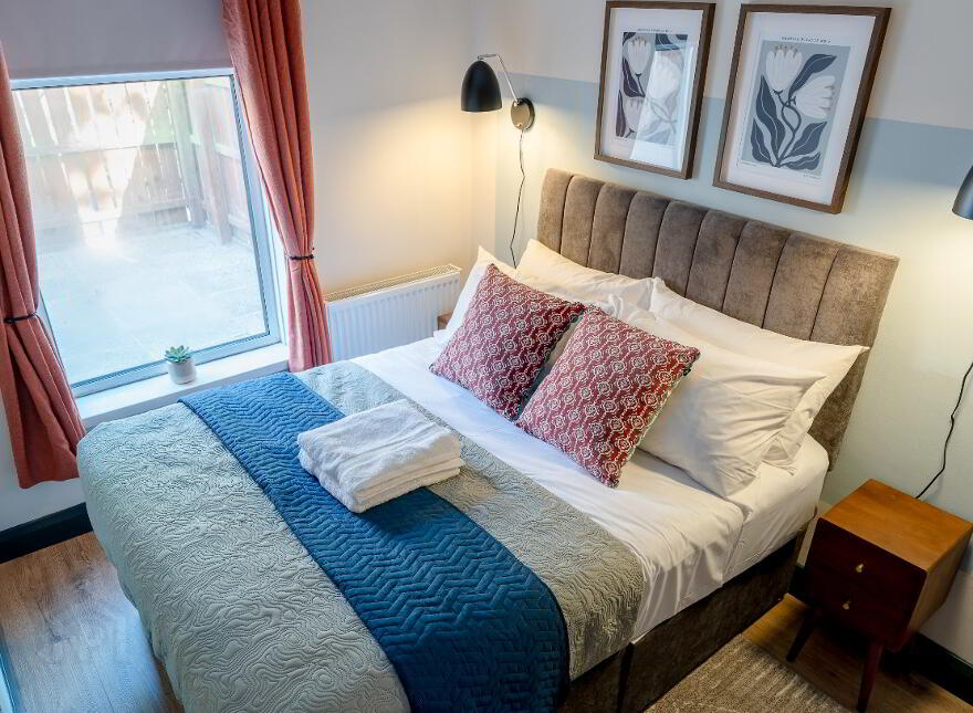 City Centre Short Term Let, Salisbury Court, Belfast, BT7 1DD