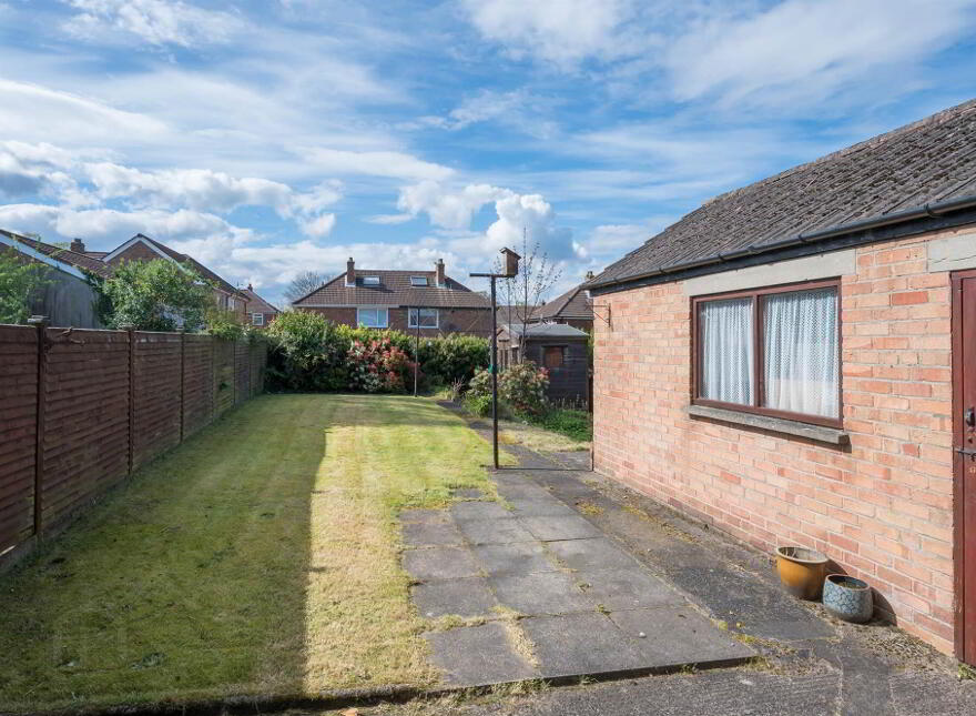 8 Carolhill Park, Belfast, BT4 2FF
