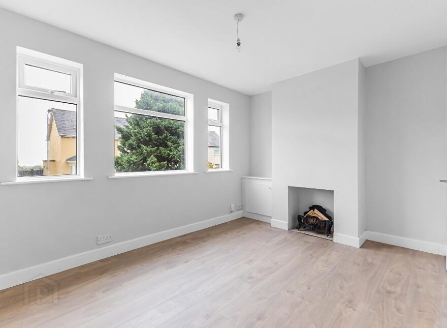 132 Joanmount Gardens, Belfast, BT14 6NZ