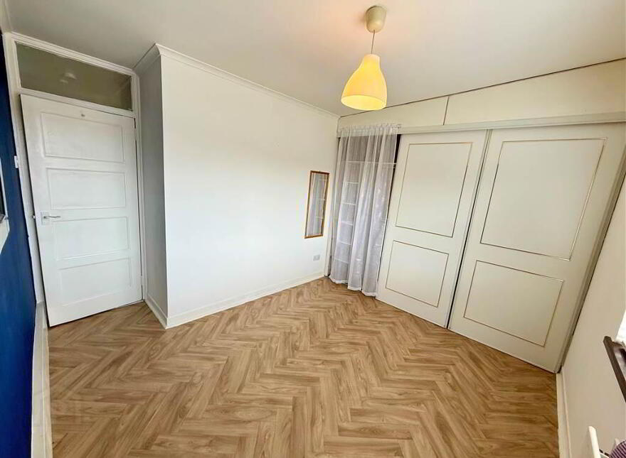 39b The Straight, Cregagh Road, Belfast, BT6 0EQ