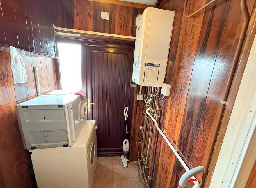 39b The Straight, Cregagh Road, Belfast, BT6 0EQ