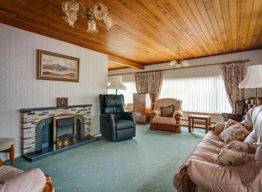 17 Cooleen Park, Jordanstown, Newtownabbey, BT37 0RR