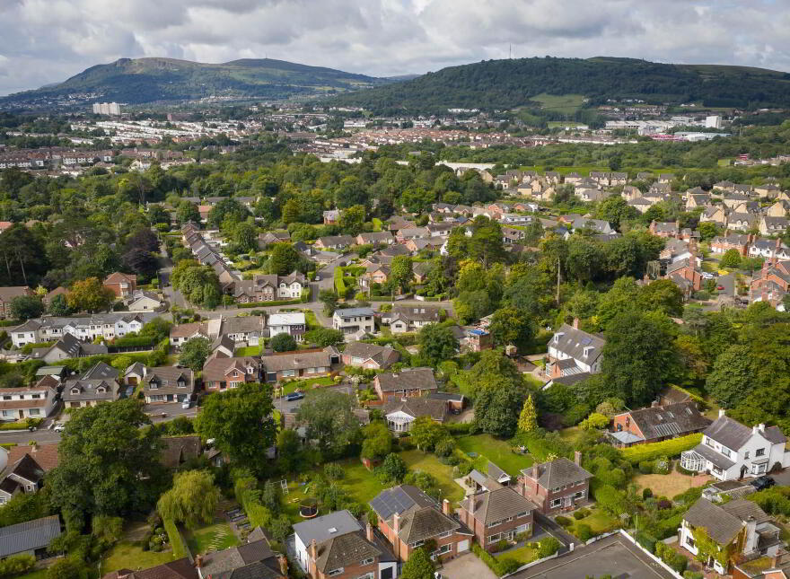 17 Cooleen Park, Jordanstown, Newtownabbey, BT37 0RR