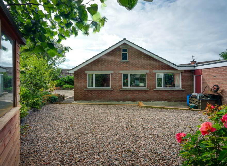 17 Cooleen Park, Jordanstown, Newtownabbey, BT37 0RR
