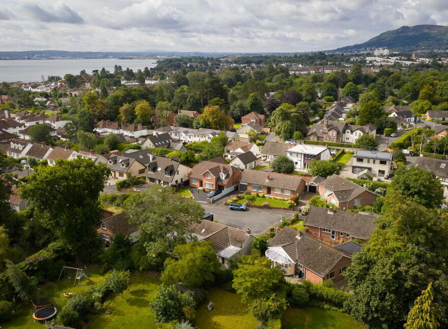 17 Cooleen Park, Jordanstown, Newtownabbey, BT37 0RR