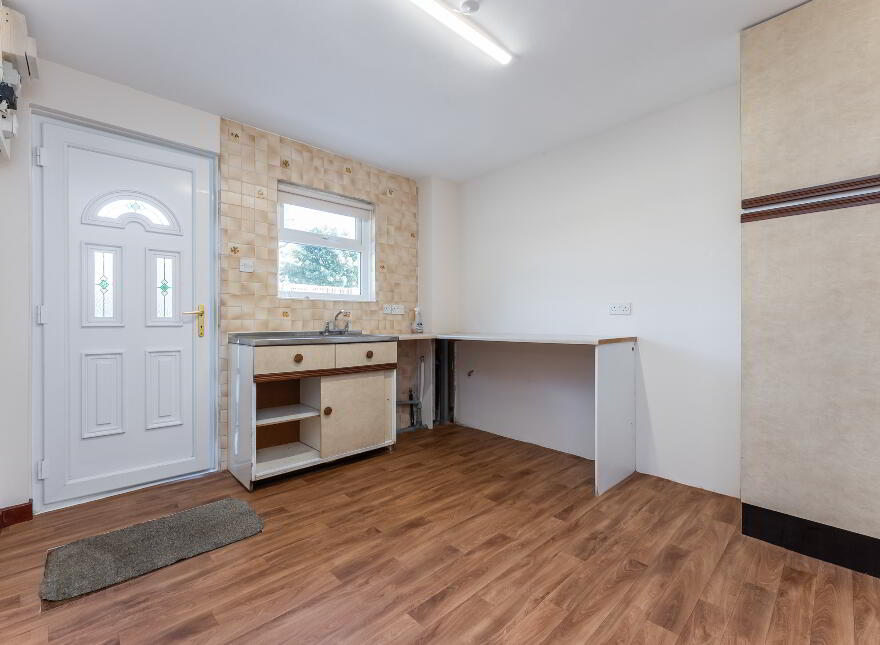Newport Cottage, 105 Halftown Road, Maze, Lisburn, BT27 5RF