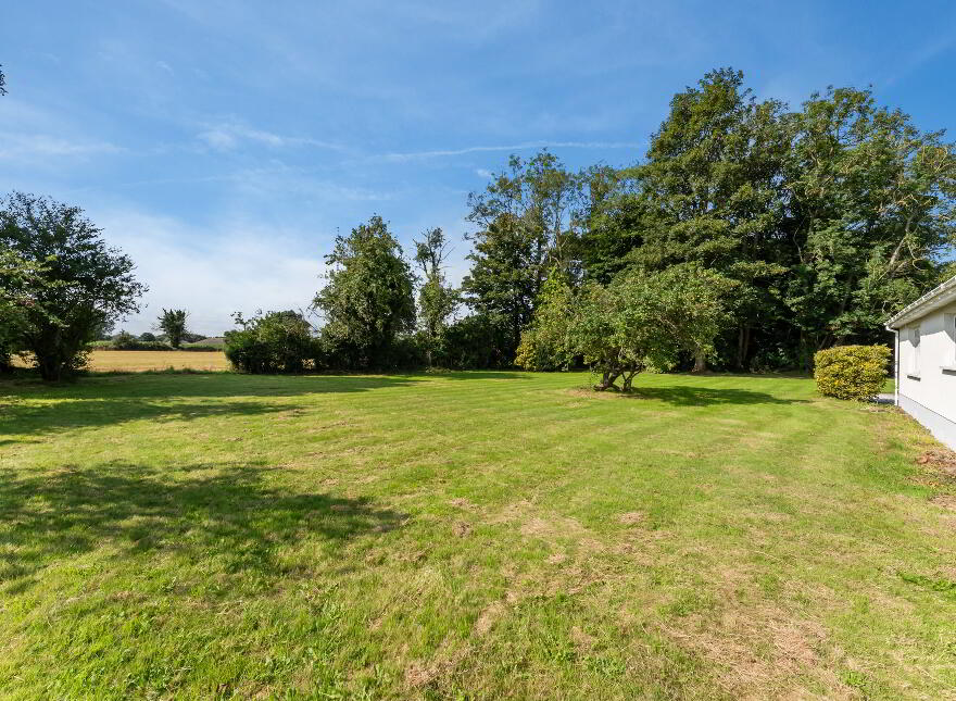 Newport Cottage, 105 Halftown Road, Maze, Lisburn, BT27 5RF