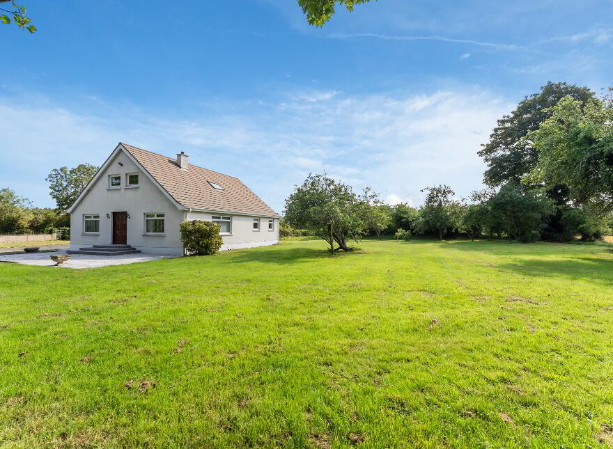 Newport Cottage, 105 Halftown Road, Maze, Lisburn, BT27 5RF photo