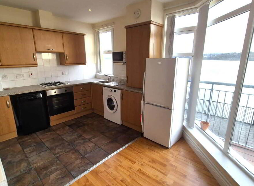 11 Foyleview, Londonderry, BT48 7NS