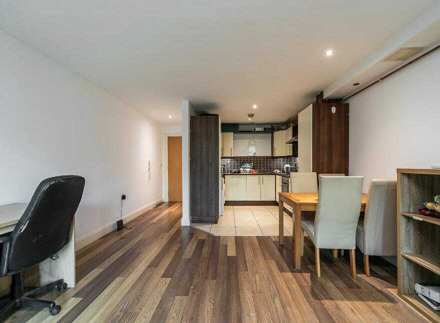 Apartment 10 Woodlands Manor 61 Stockmans Way, Belfast, BT9 7GL