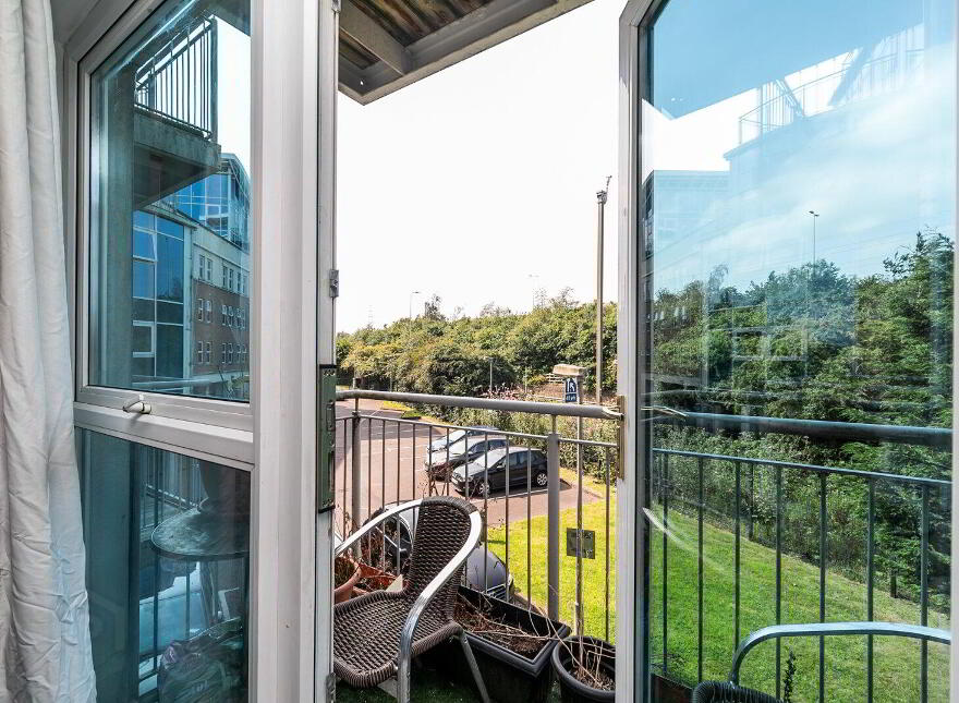 Apartment 10 Woodlands Manor 61 Stockmans Way, Belfast, BT9 7GL