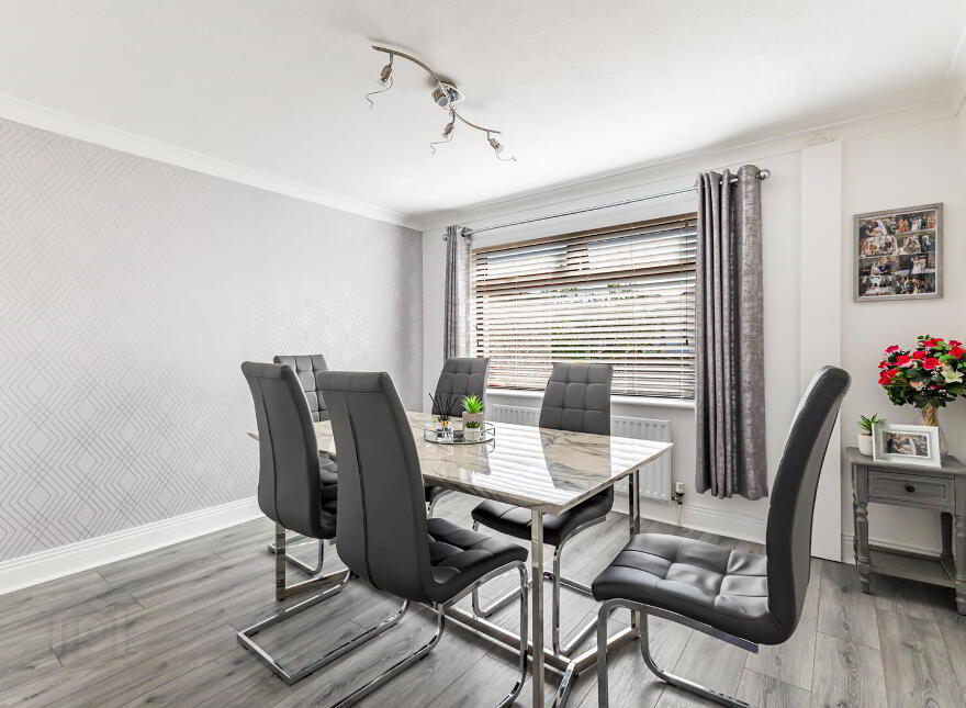 42 Railway Street, Comber, Newtownards, BT23 5HQ