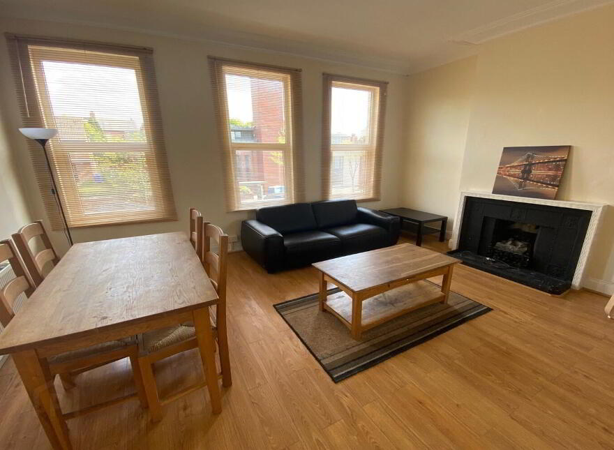 425a Lisburn Road, Belfast, BT9 7EW photo